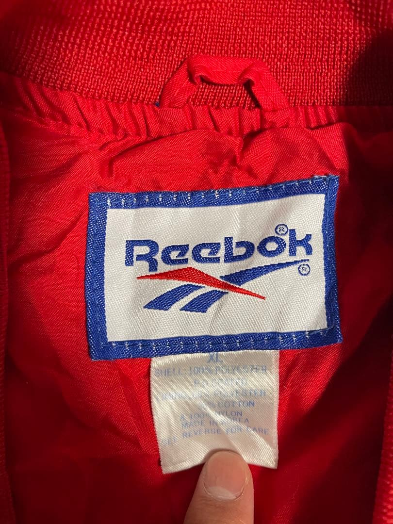 Reebok プルオーバージャケット