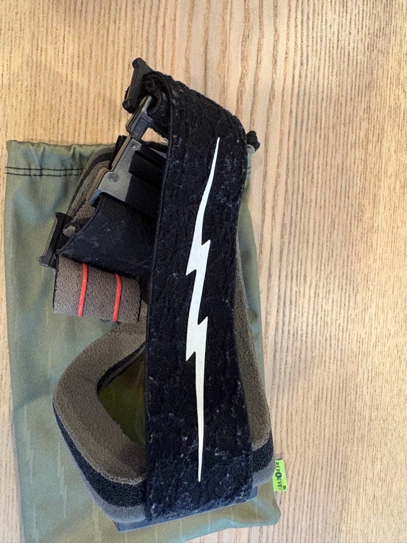 ELECTRIC KLEVELANDゴーグル 赤・オレンジミラー収納袋付き