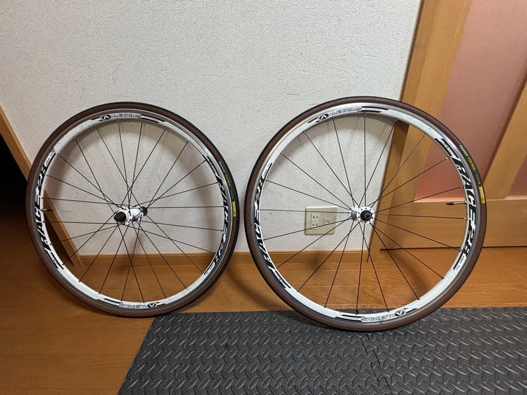 ALEXRIMS RACE 28 PRO 10速　前後ホイールセット 700c