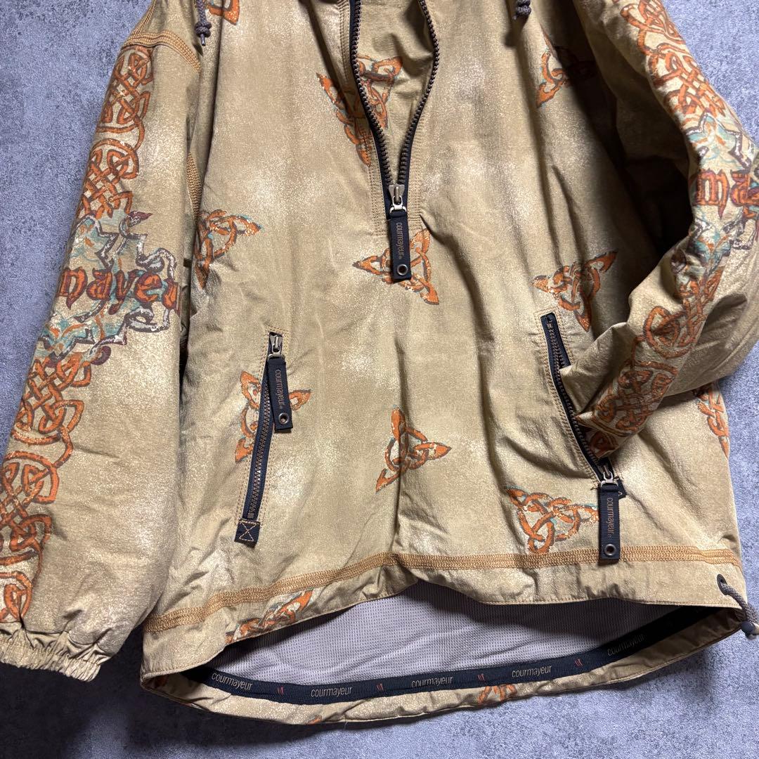 中古　美品　courmayeur クールマイヨール　マウンテンパーカーブルゾンM