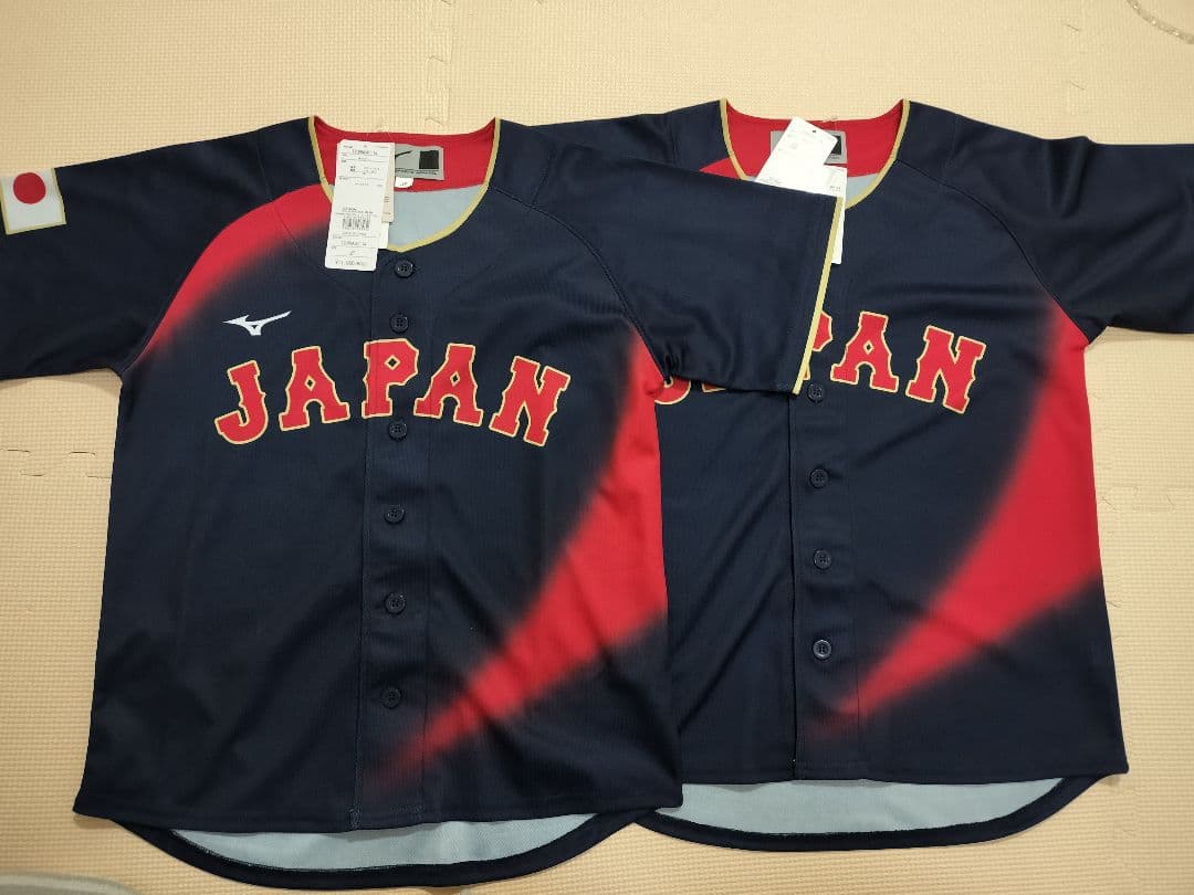 WBC ユニフォーム ２枚セット ジュニア キッズ　ミズノ