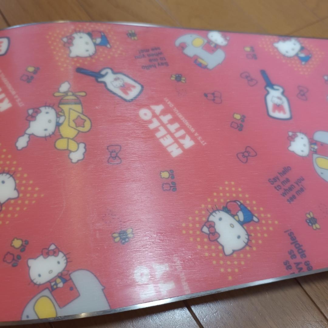 【送料込み】HELLO KITTY スノーボード　ハローキティ 110cm 中古