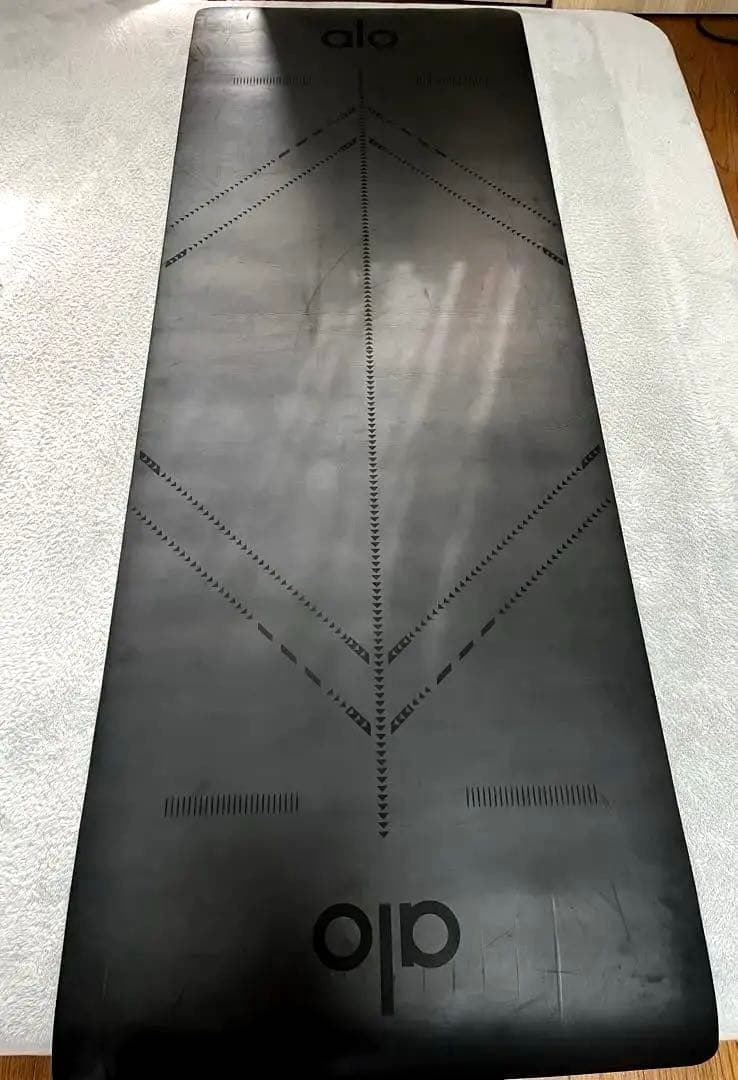 【専用】Alo Yoga/ Chakra Warrior Mat