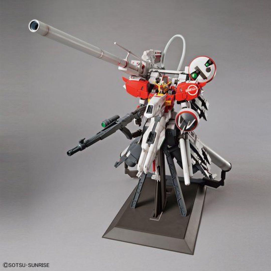 新品未開封 ＭＧ 1/100 ＰＬＡＮ３０３Ｅ ディープストライカー