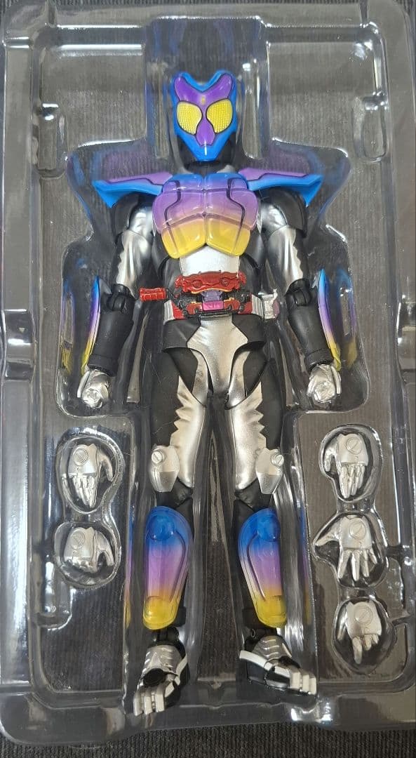 仮面ライダーガヴ　フィギュアーツ　3体セット