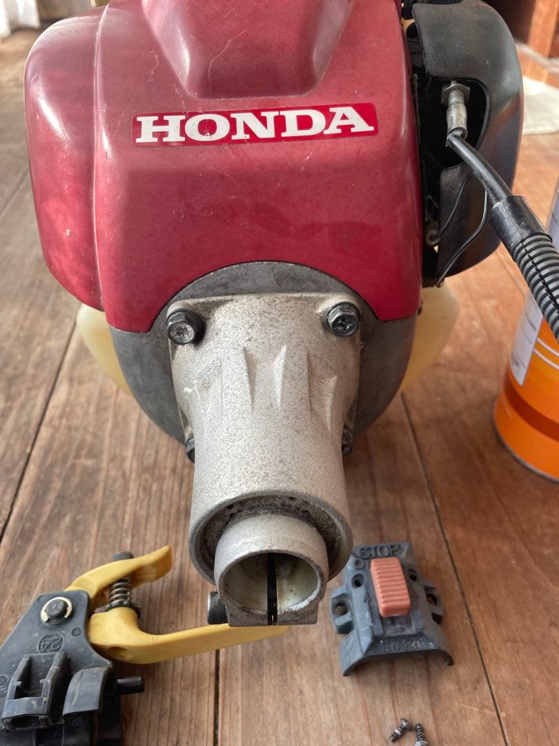 【ジャンク】HONDA 草刈機　UMK425H エンジン　オイル付き