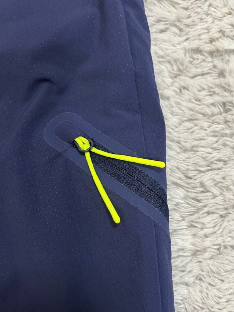 adidas メンズナイロンパンツ　O 新品✨