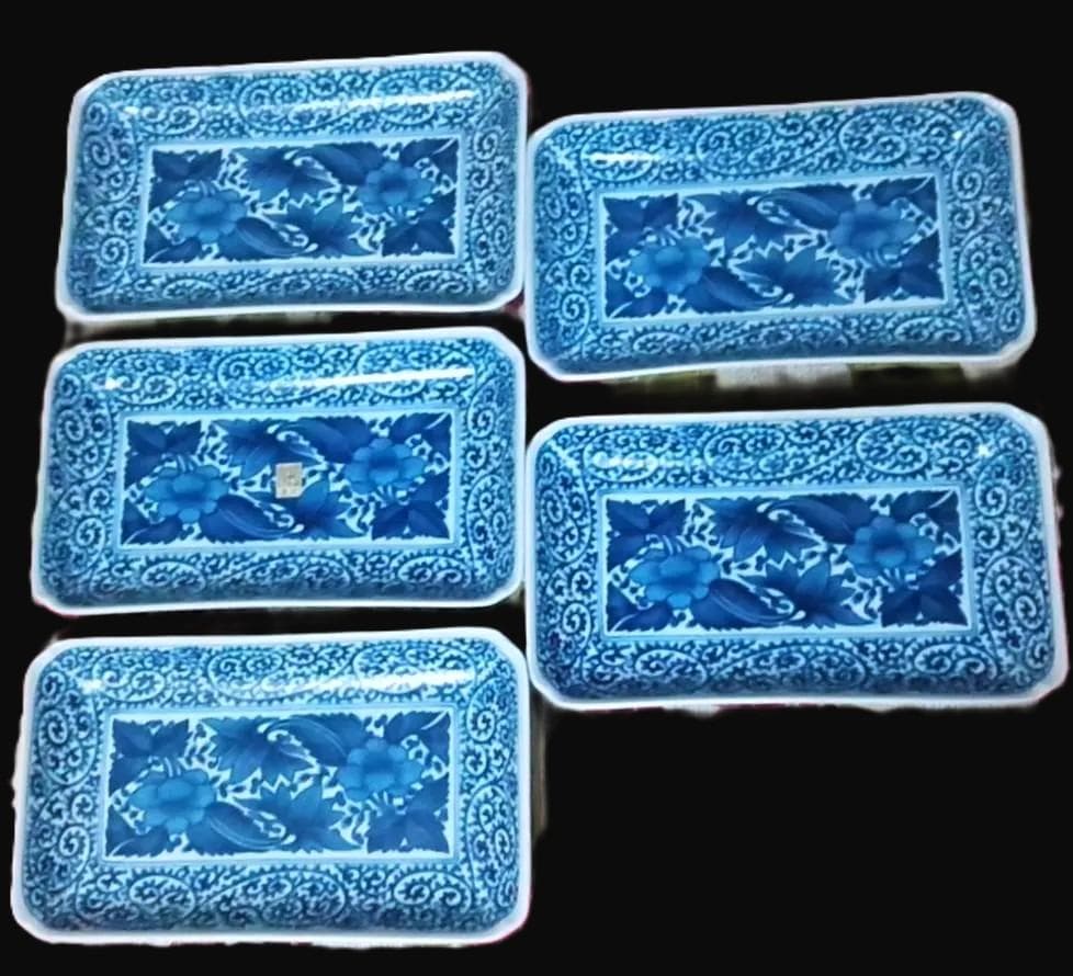 新品箱入5客 龍峰窯 牡丹柄 染付古伊万里焼物皿 長皿