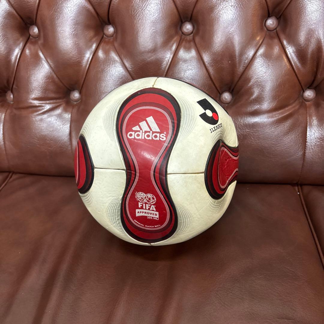 adidas Teamgeist サッカーボール サイズ5号　チームガイスト