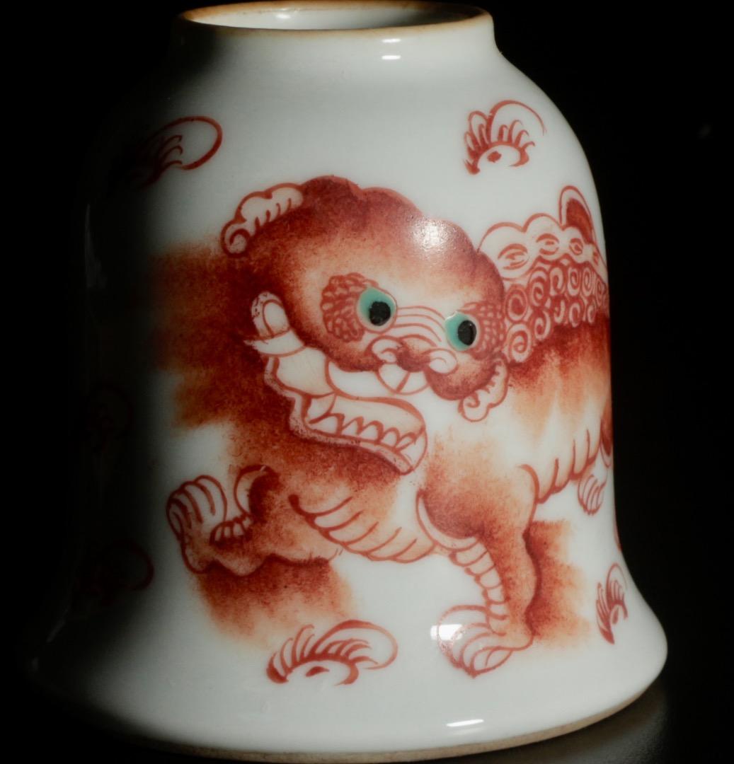 中古 獅子図 水盂 張義泰銘風 太師少保文 中国美術 磁器 文房具 C1A019