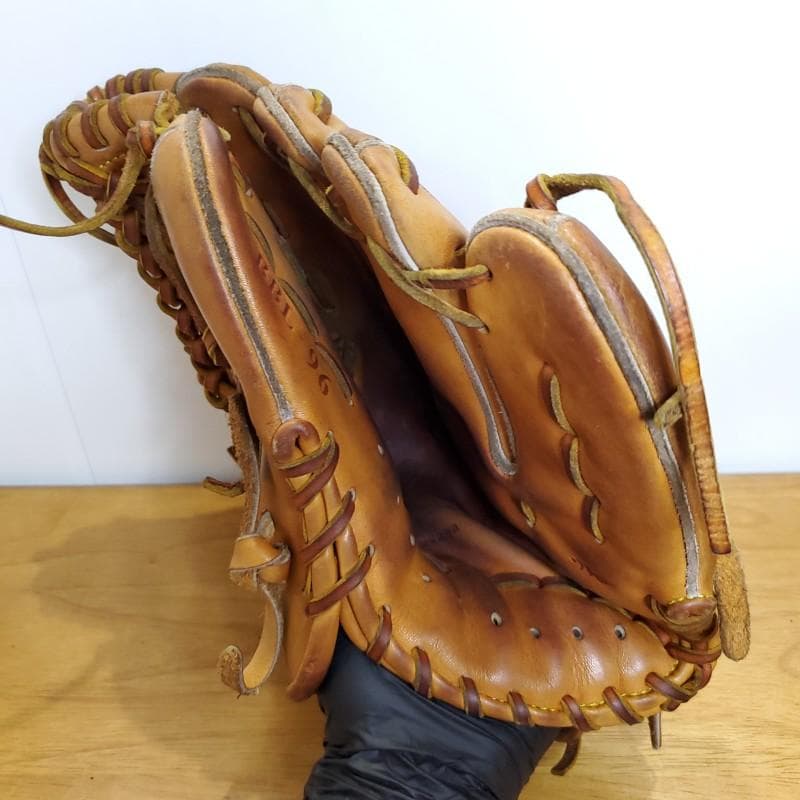 ヴァイシュラヴァナ 日本製 野球工房9オリジナル 内野用 硬式グローブ