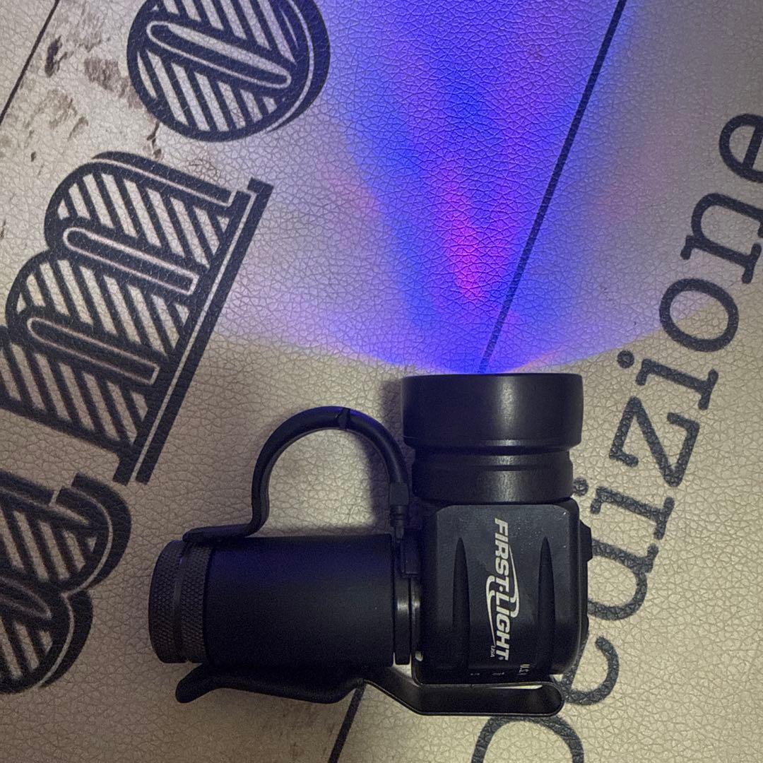 FIRST-LIGHT Tomahawk MC フラッシュライト　警察