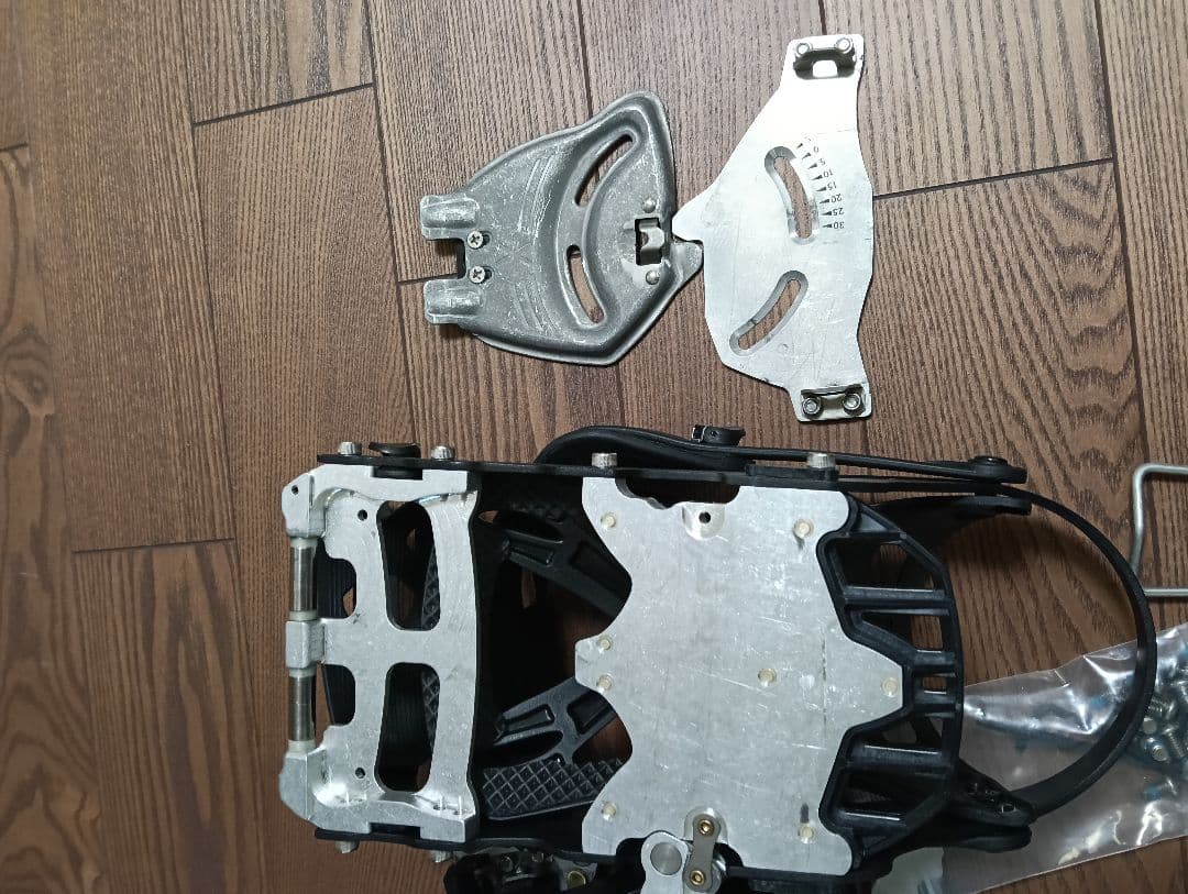 karakoram スプリットボード　ビンディング