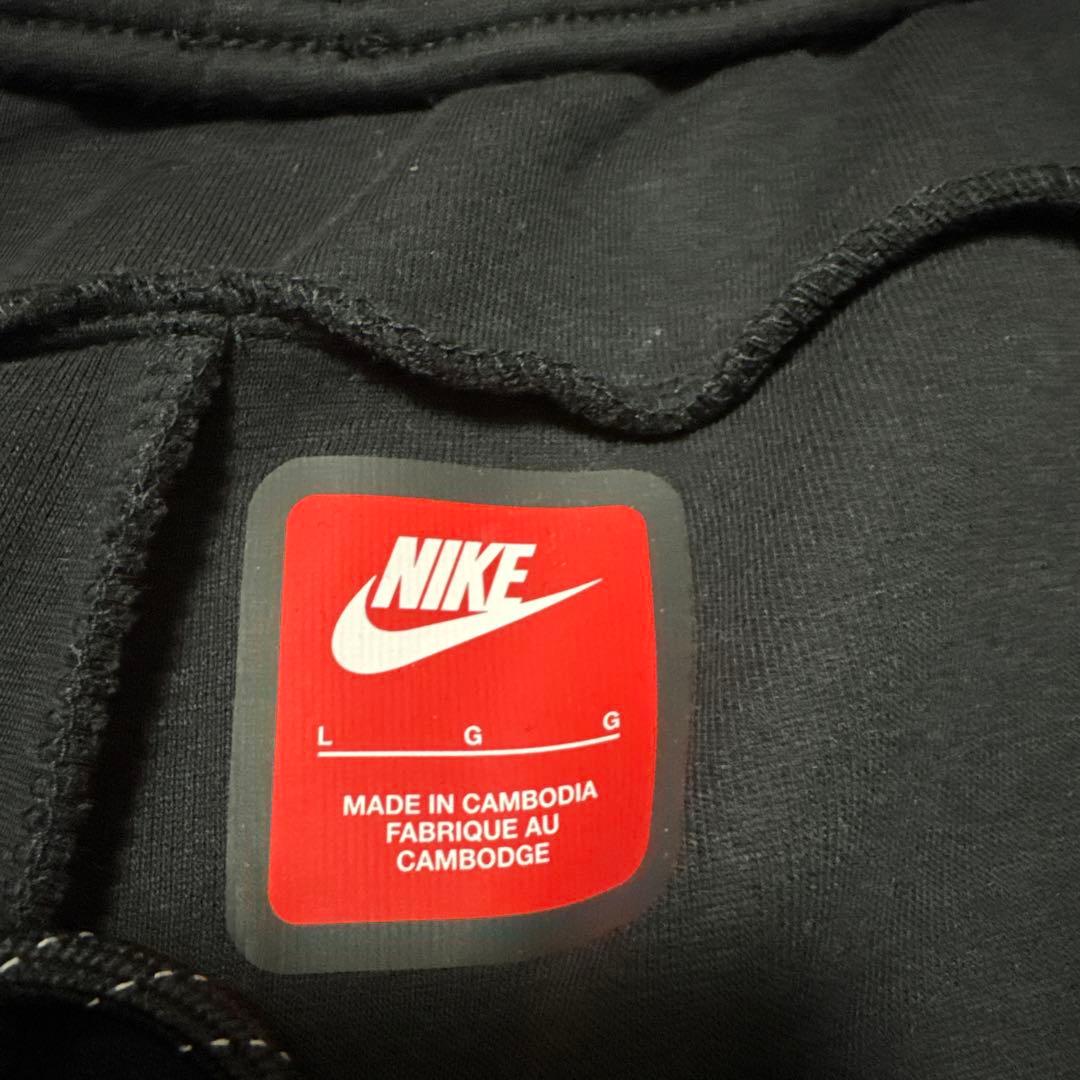 NIKE テックフリースジョガーパンツ（ブラック）