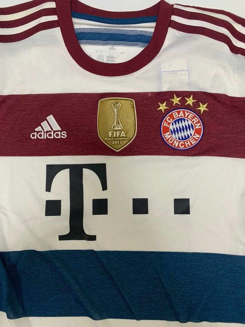 adidas製　バイエルンミュンヘン2014 ユニホーム　新品タグ付き Lサイズ