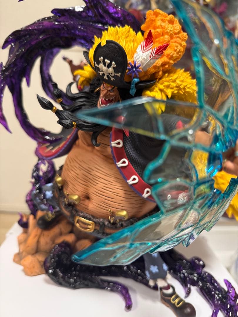 ONE PIECE ワンピース 黒ひげ　ティーチ　フィギュア ガレージキット