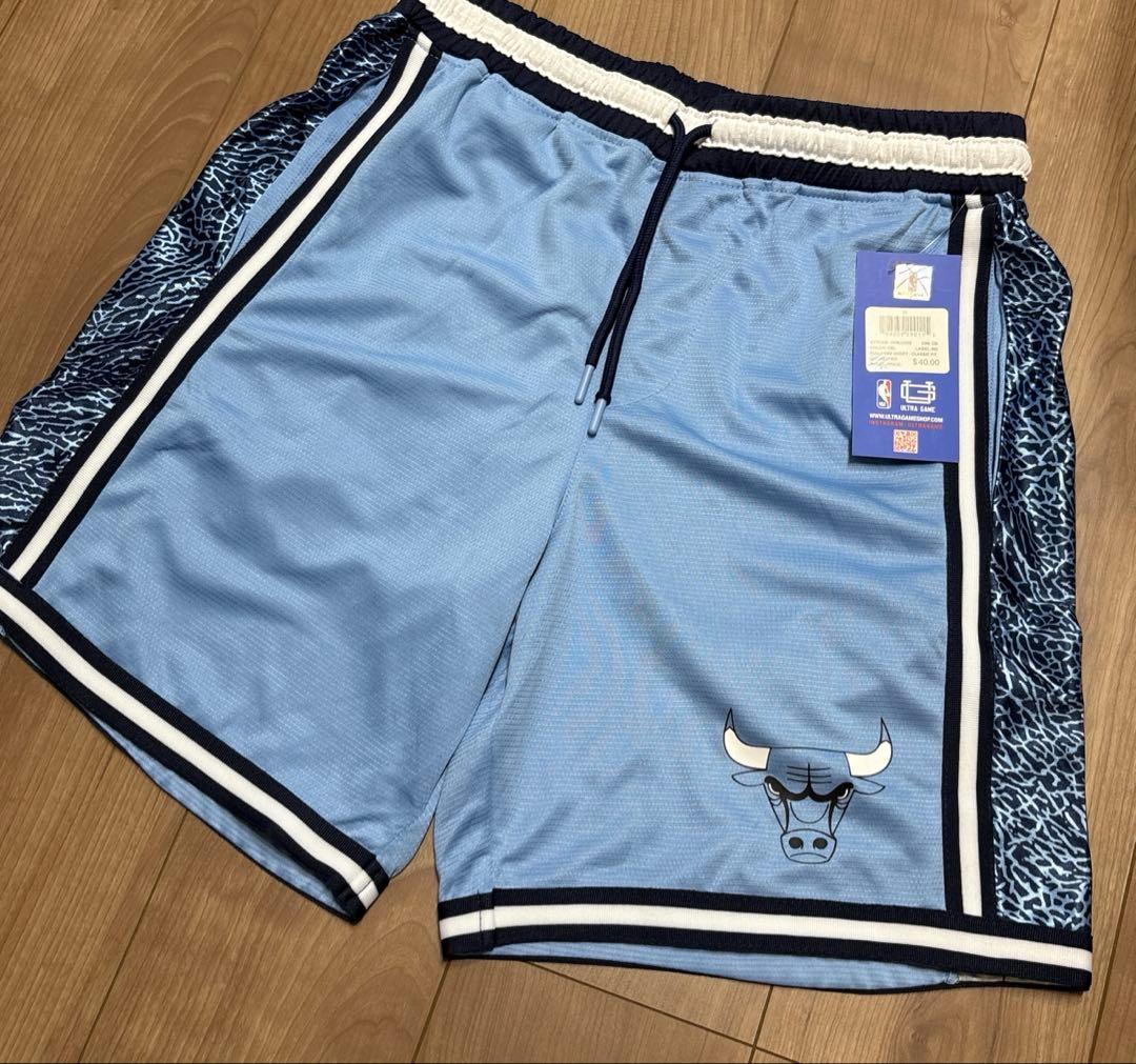 【新品】ULTRA GAME x NBA シカゴ ブルズ ハーフパンツ