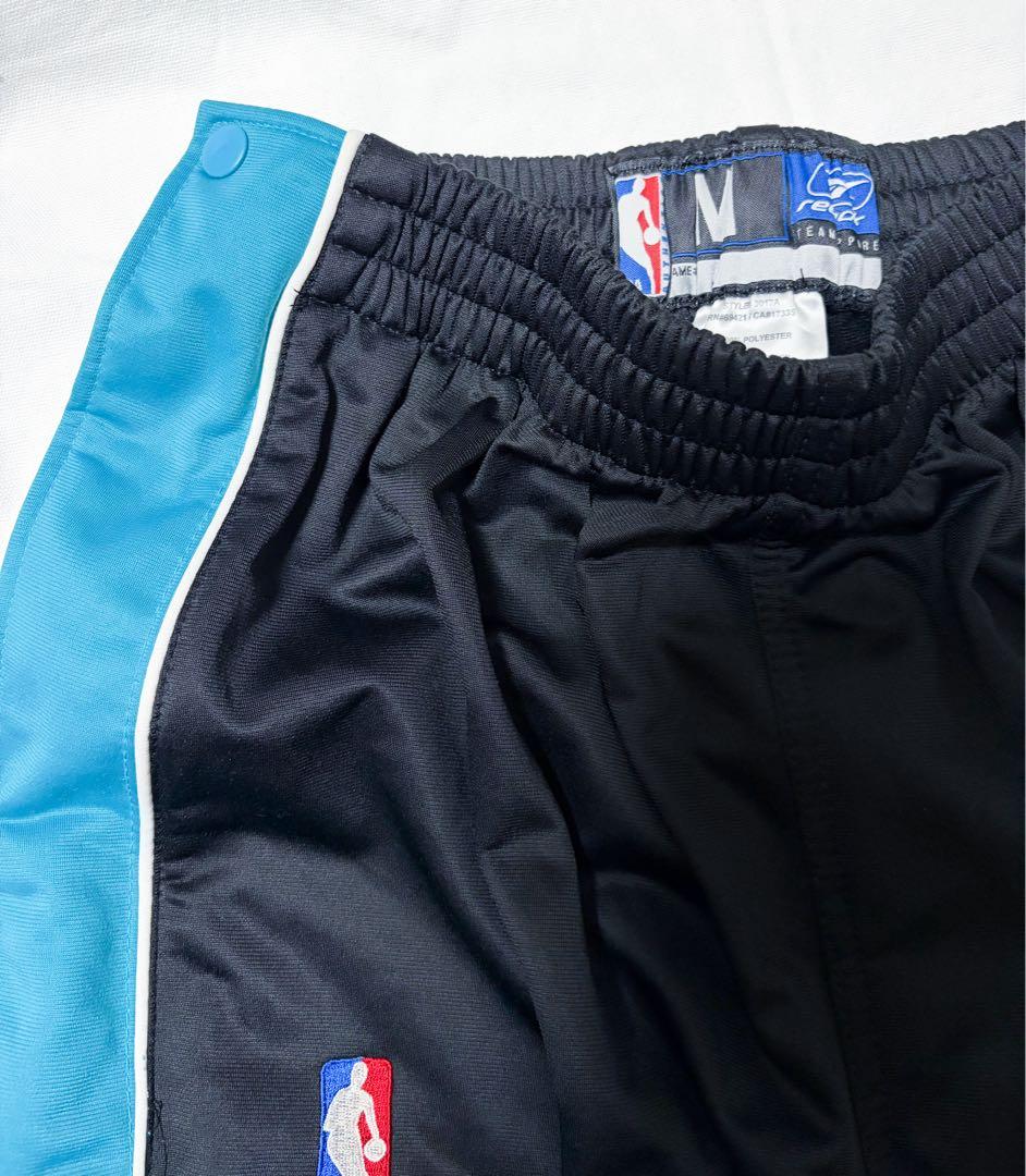 レア Orleans Hornets NBA バスケットボール スナップボタン