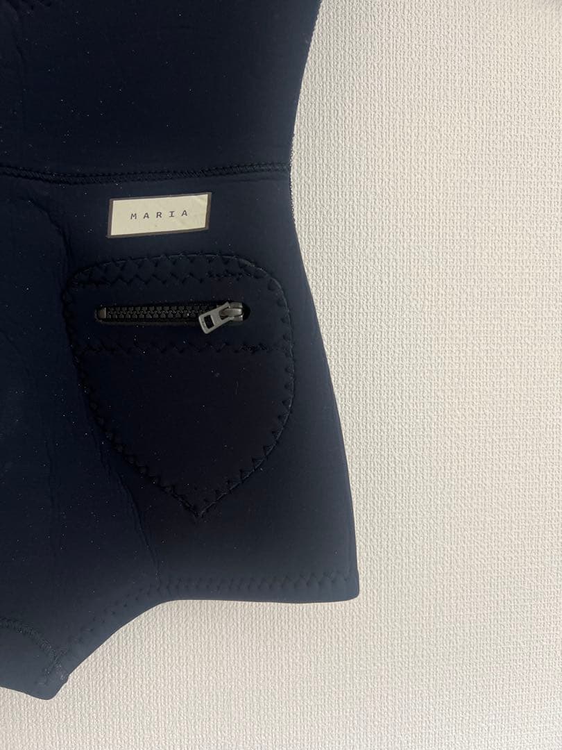 Maria wetsuit marine 黒 半袖 タッパー ウェットスーツ