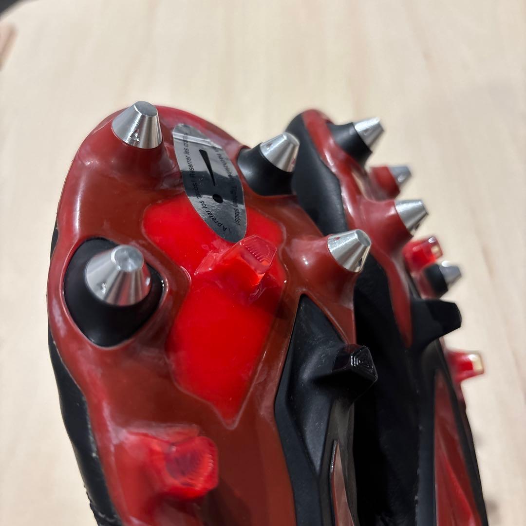 アディダス廃番PREDATOR18.1SGLE