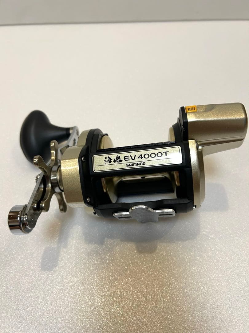 SHIMANO 海魂EV 4000T 両軸リール 専用袋付き