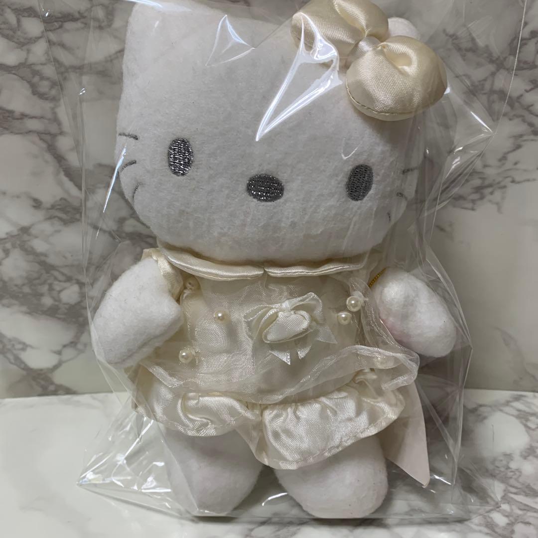 Sanrio ハローキティ ぬいぐるみ S パール　ホワイトキティ