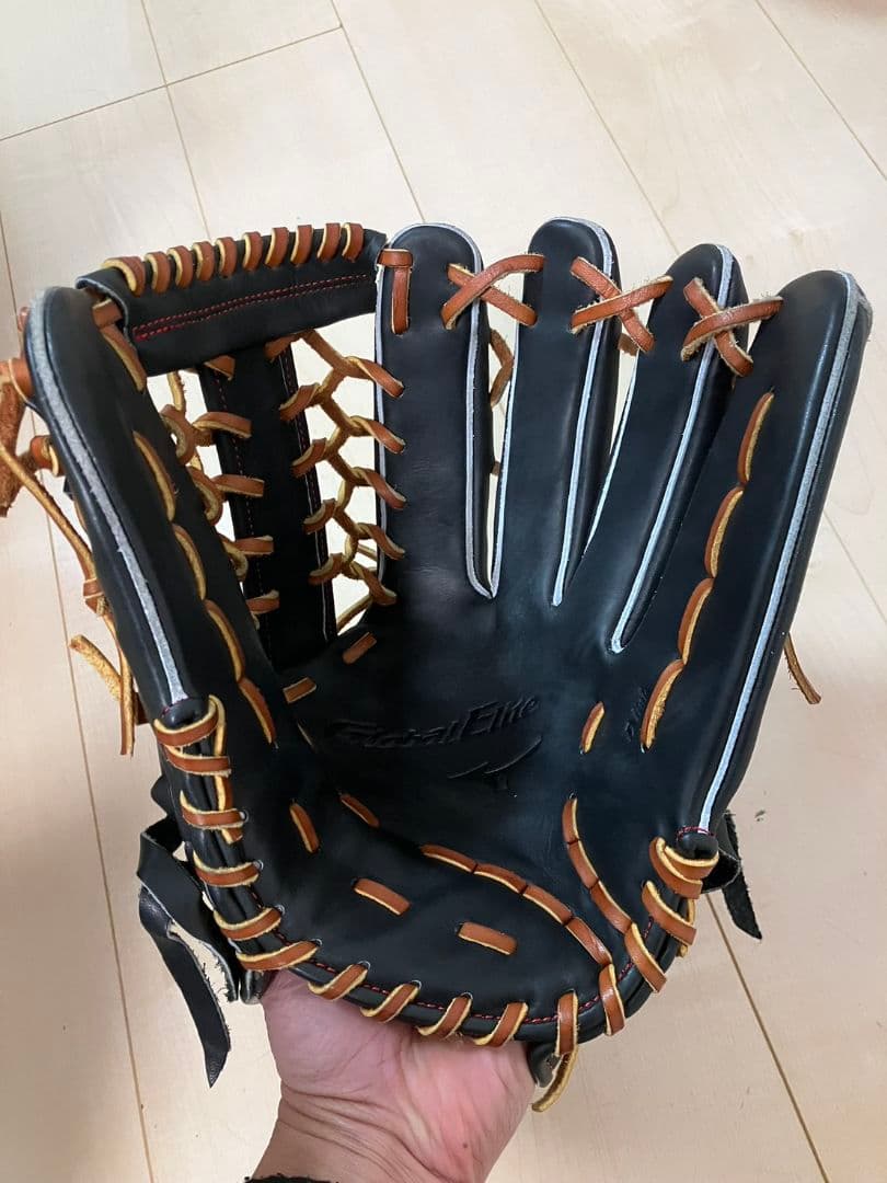 り*ら様 MIZUNO 軟式グローブ 外野手用 ヌートバーモデル ブラック/ブラ