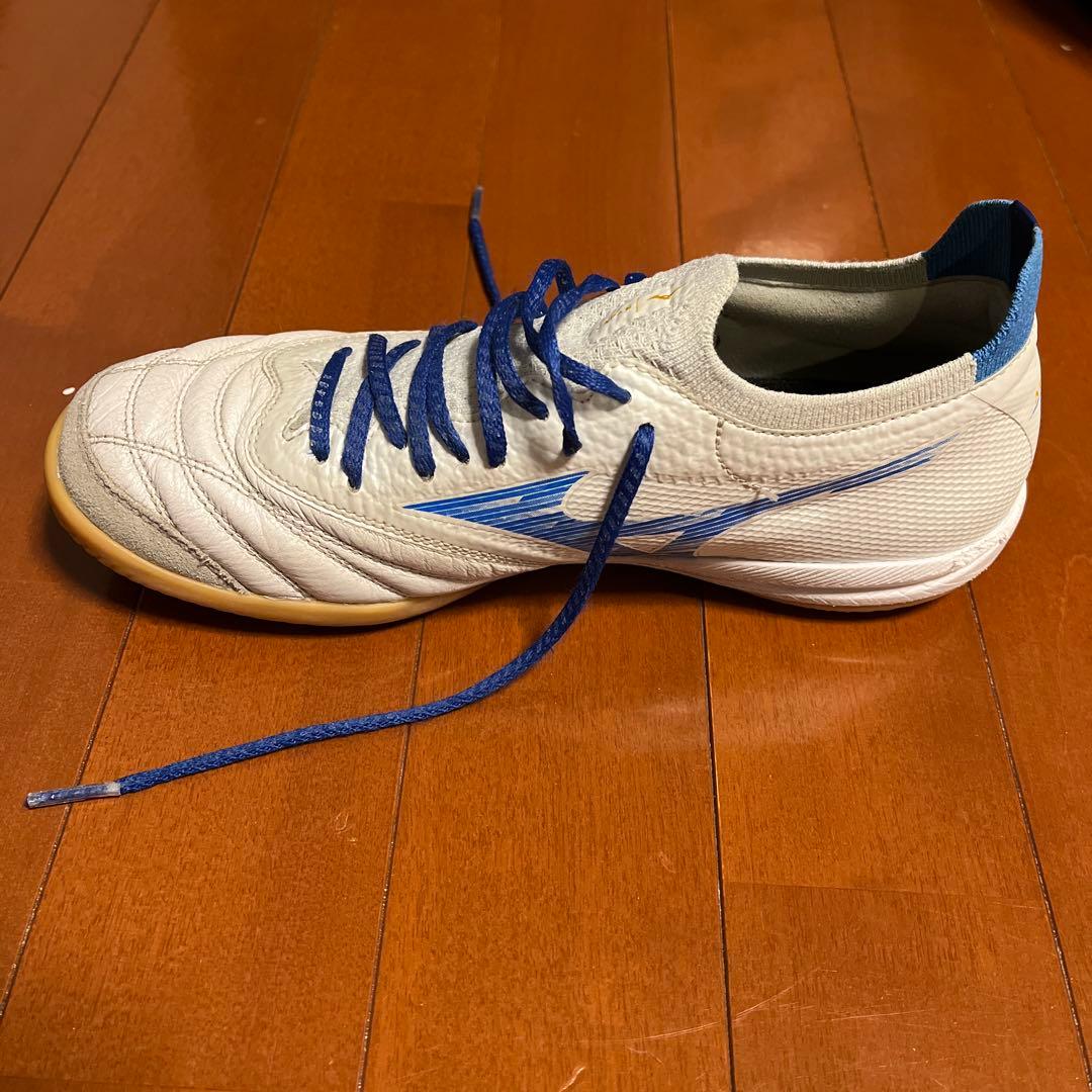 MORELIA NEO SALA β JAPAN ホワイト/ブルー 24.5cm