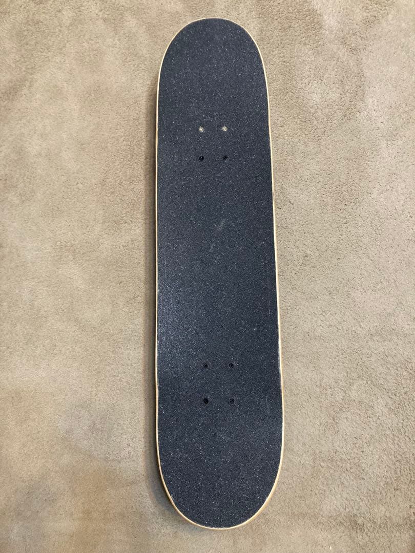 新品未使用 ENUFF スケートボード　half stain