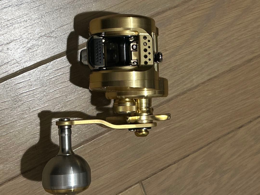 【最終値下げ】SHIMANO オシアコンクエスト300HG
