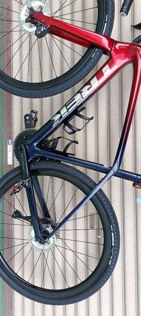 TREK DOMANE SL5 GEN 3　完成車
