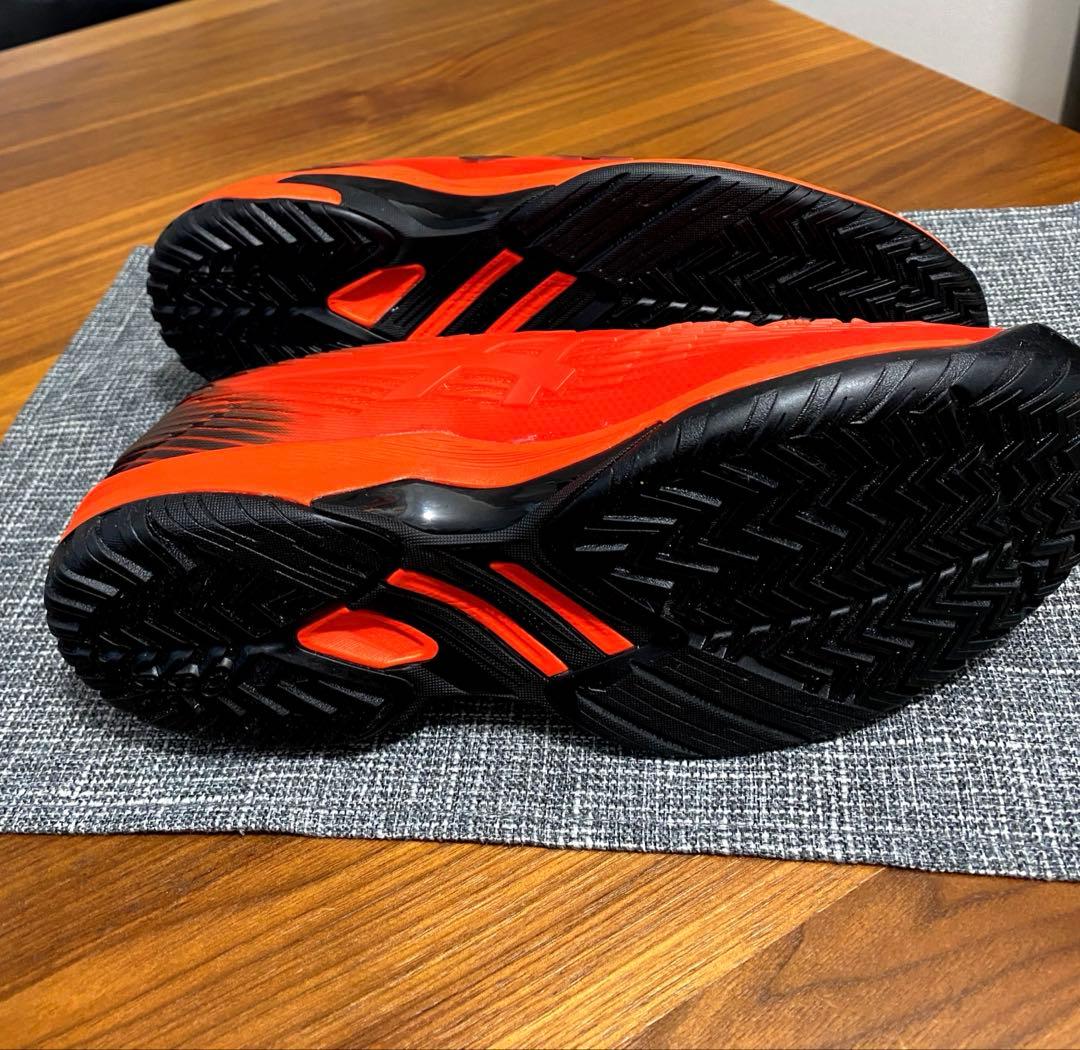 【新品未使用】テニスシューズアシックスSOLUTION SPEED FF