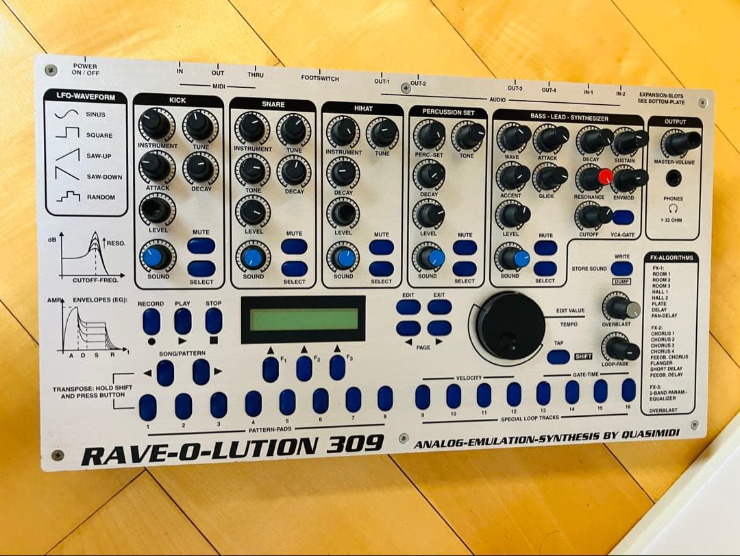 【週末限定値下！3/8まで】Quasimidi Rave-o-lution
