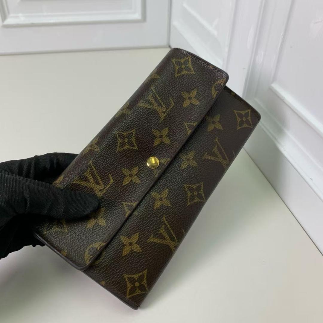 モノグラム レザー財布!!!