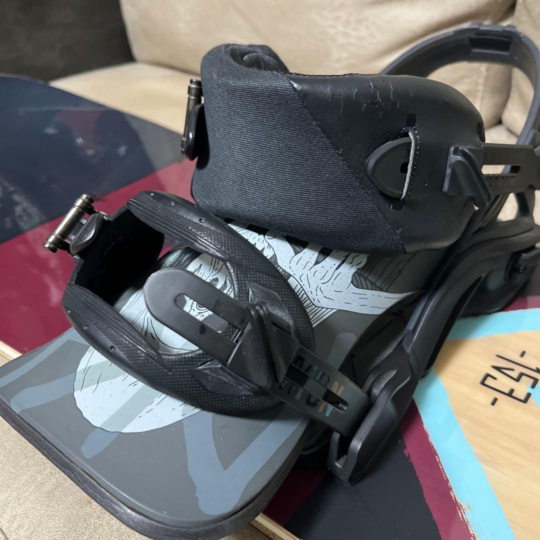 SALOMON ASSASSIN 153× SALOMON DISTRICT M