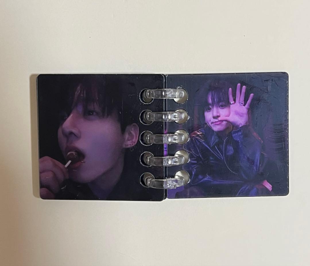BTS jungkook グク　アクリルフォト　アルバムキーホルダー⑦