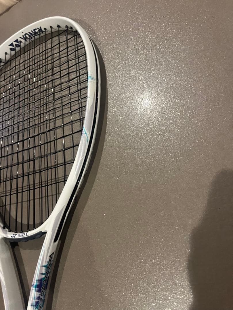 決算SALE中！ボルトレイジ5V ソフトテニスラケット ヨネックス　人気UXL0