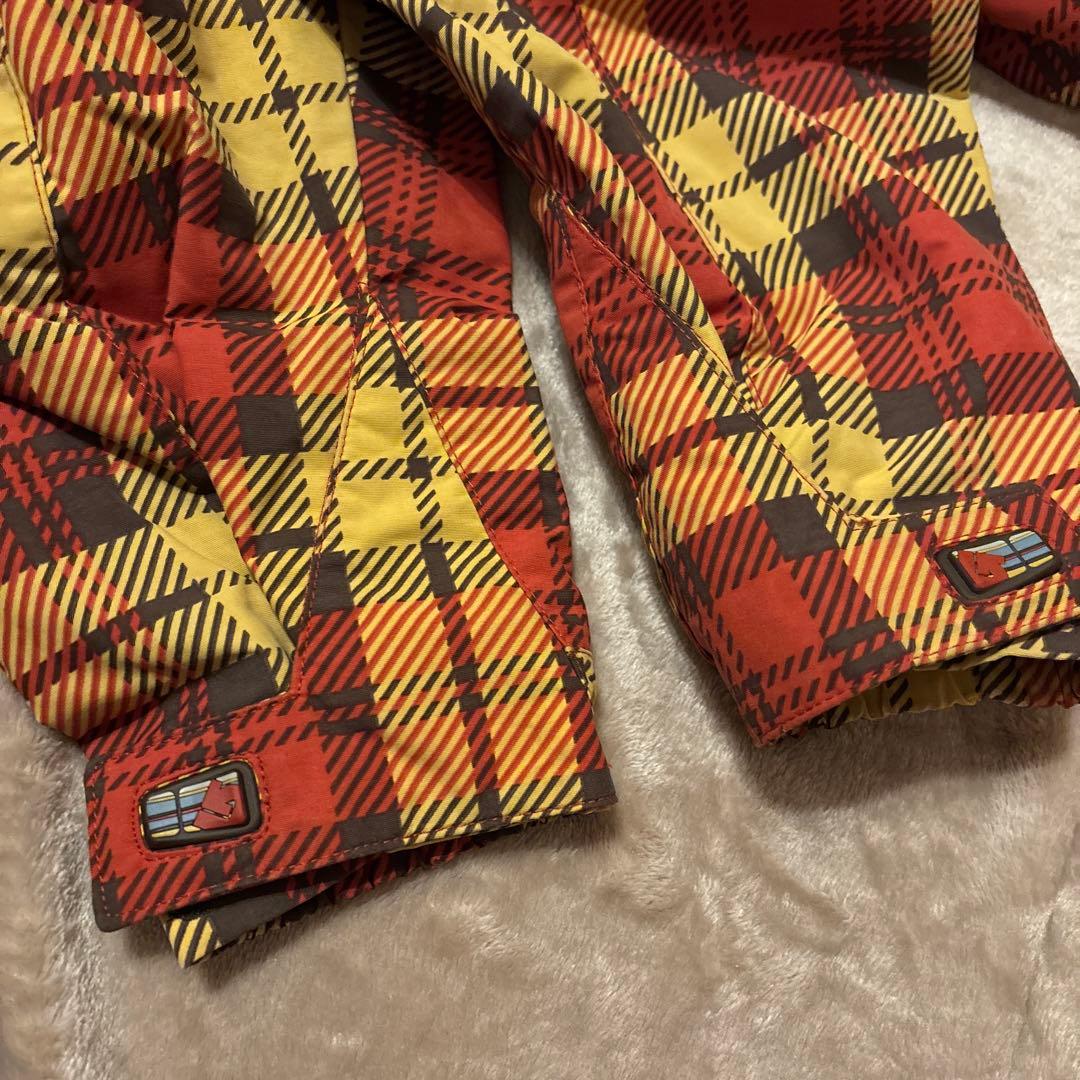 ＢＵＲＴＯＮ　スノーボードウェア　ジャケット　チェック柄　Ｌ　バートン