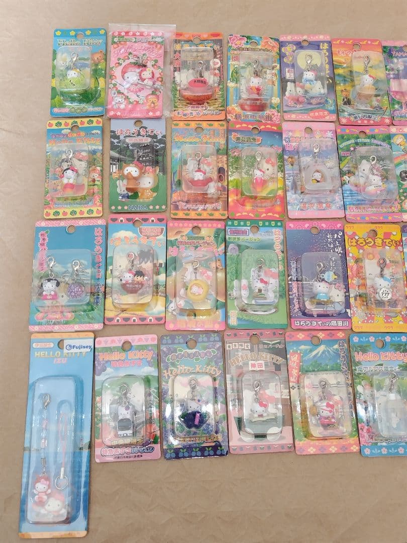 未開封　ハローキティ ファスナーマスコット40個