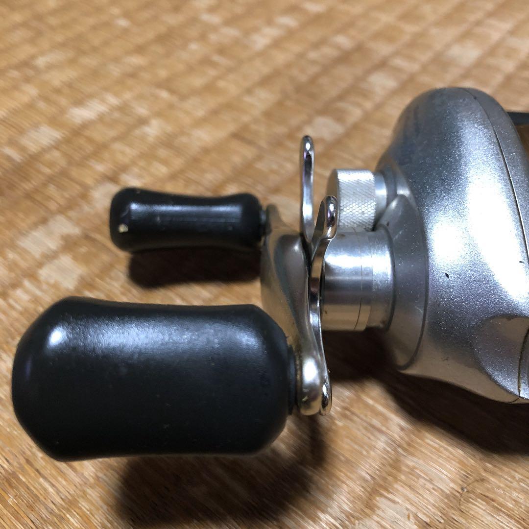 シマノ　メタニウムMG 右ハンドル　ライン付き　付属品無し