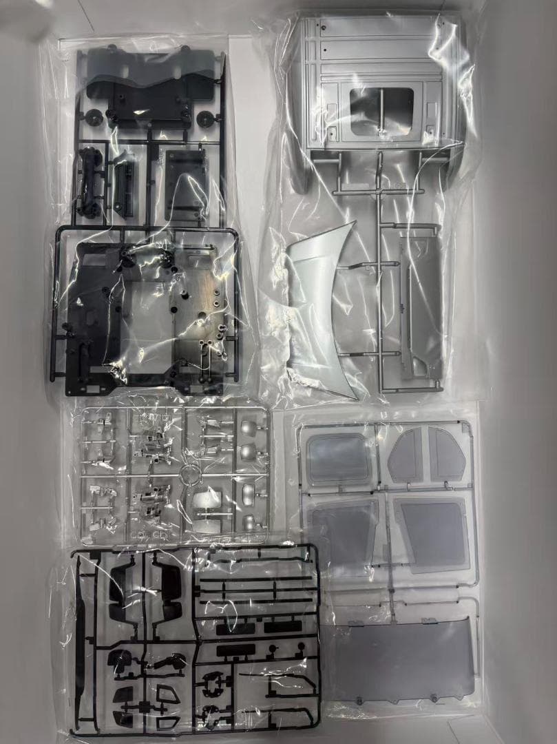 1/14電動RC トレーラーベッド　スカニア 770 S 6x4　シルバー