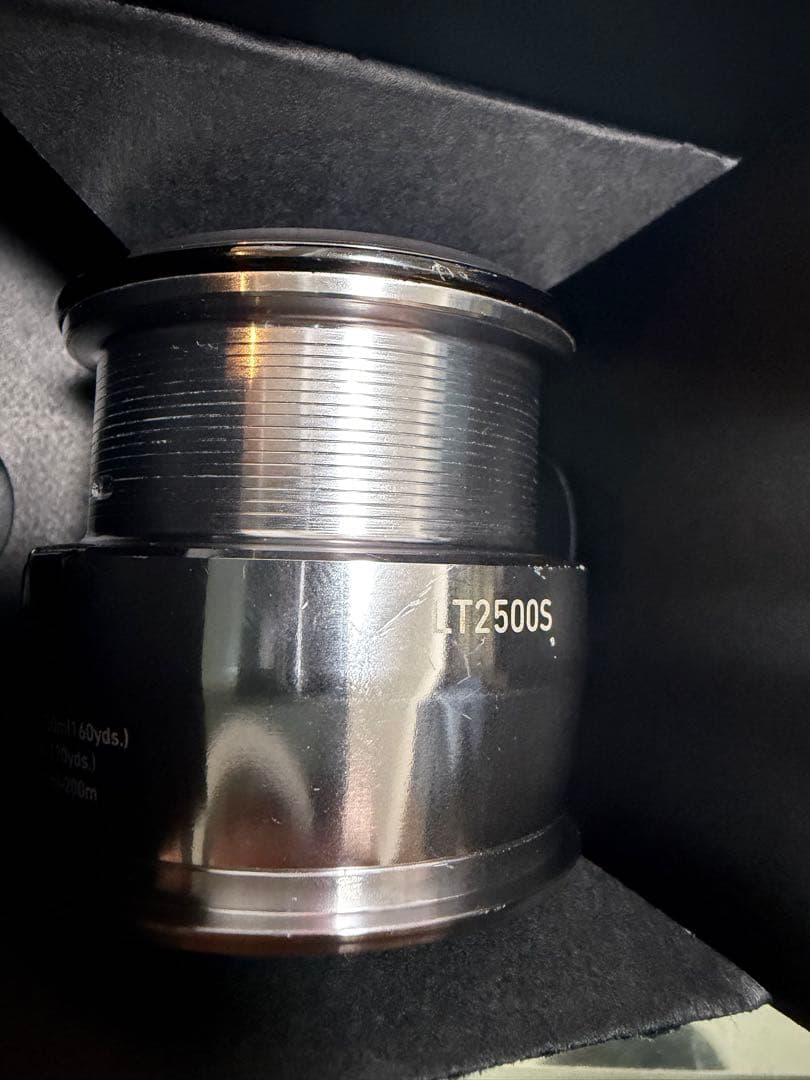 22イグジスト　LT2500S スピニングリールパーツ　スプール