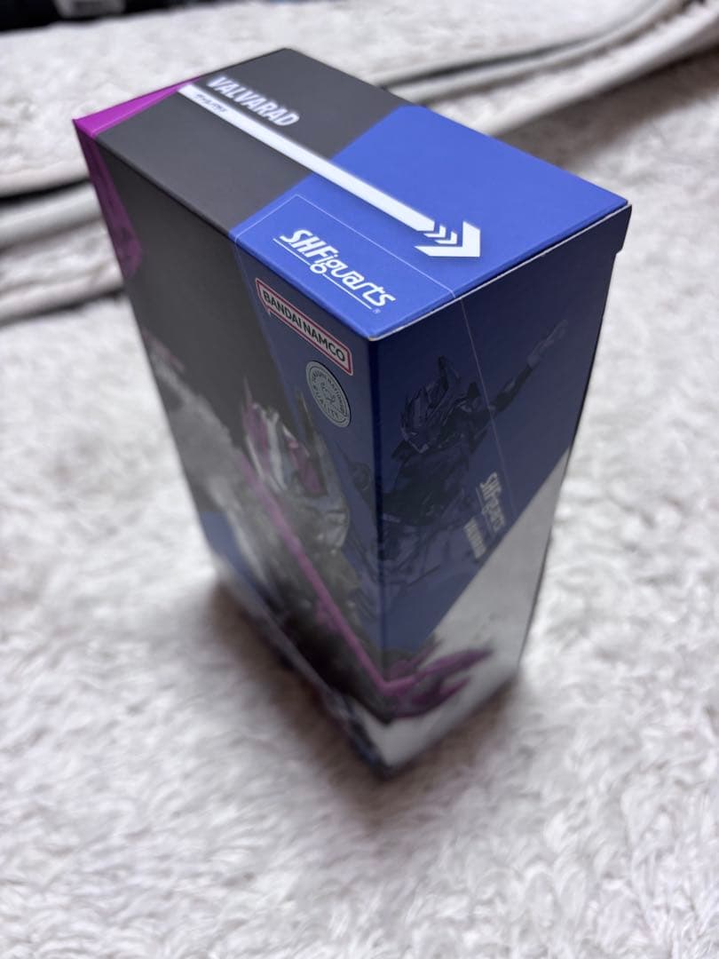 新品　未開封　フィギュアーツ　ヴァルバラド　S.H.Figuarts