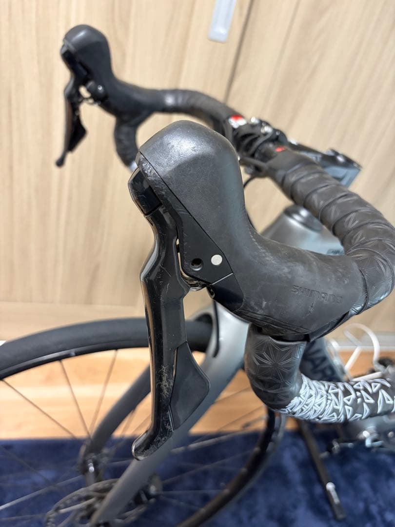 PINARELLO PARIS DISK フルカーボン　105 大阪市　浜松市