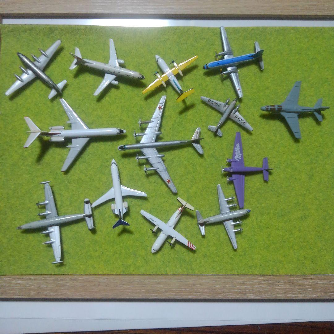 ヘルパウイングス✨他&オマケ２機✨航空機ミニチュアモデル 12機