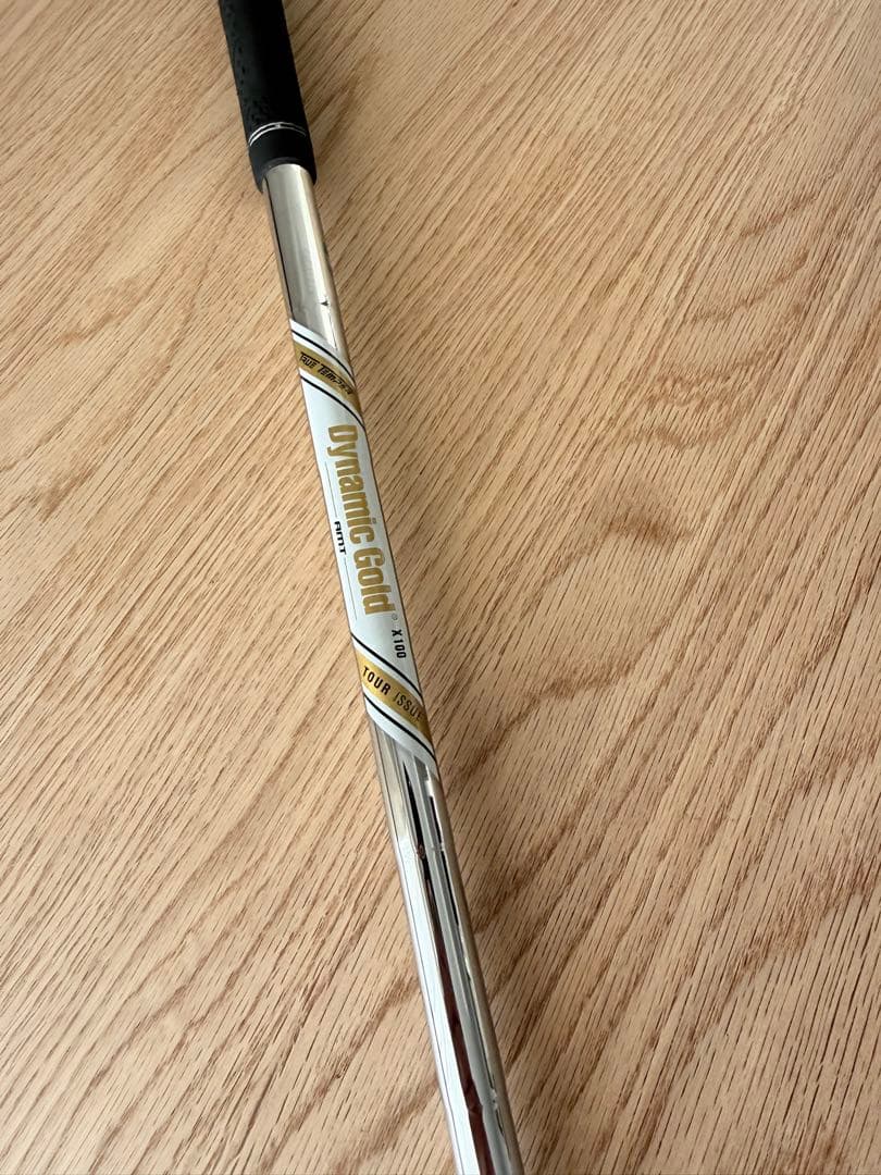 Srixon Z U85 ユーティリティ　5番26度。