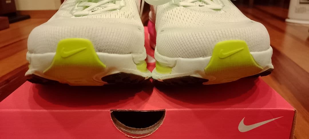 Nike Vomero ナイキ　ボメロ18 26.0cm
