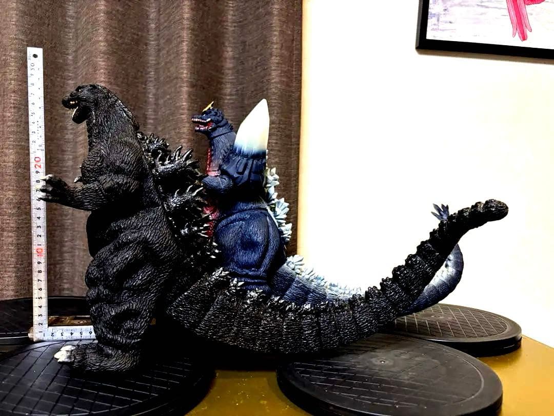 メチャクチャデカい 約45cm ゴジラ VS スペースゴジラ 2品 セット