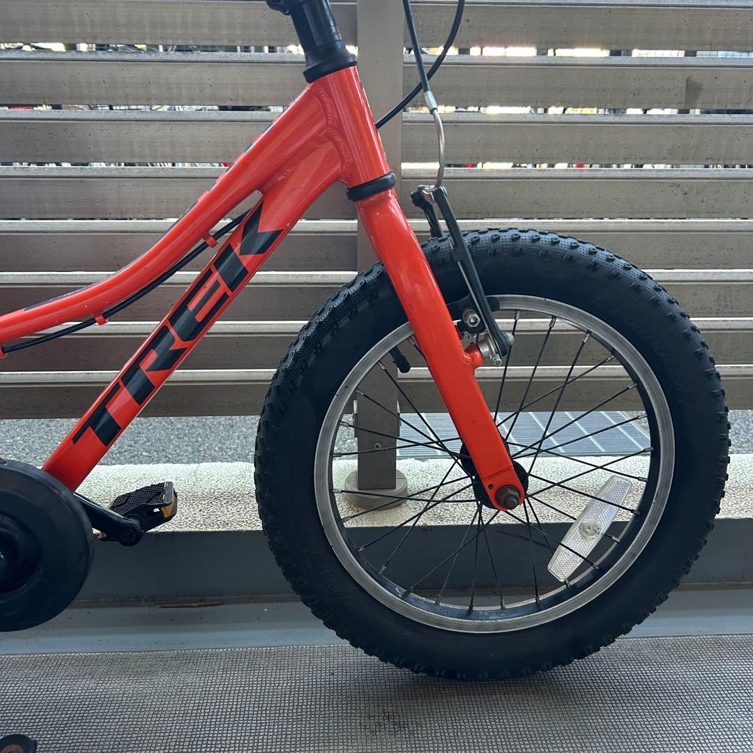 トレック　補助輪付き　子供用自転車　TREK PRECALIBER 16