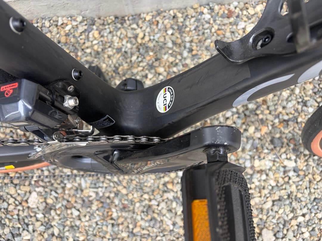 コルナゴCOLNAGO V3 DISKアルテグラULTEGRA DI2 11速